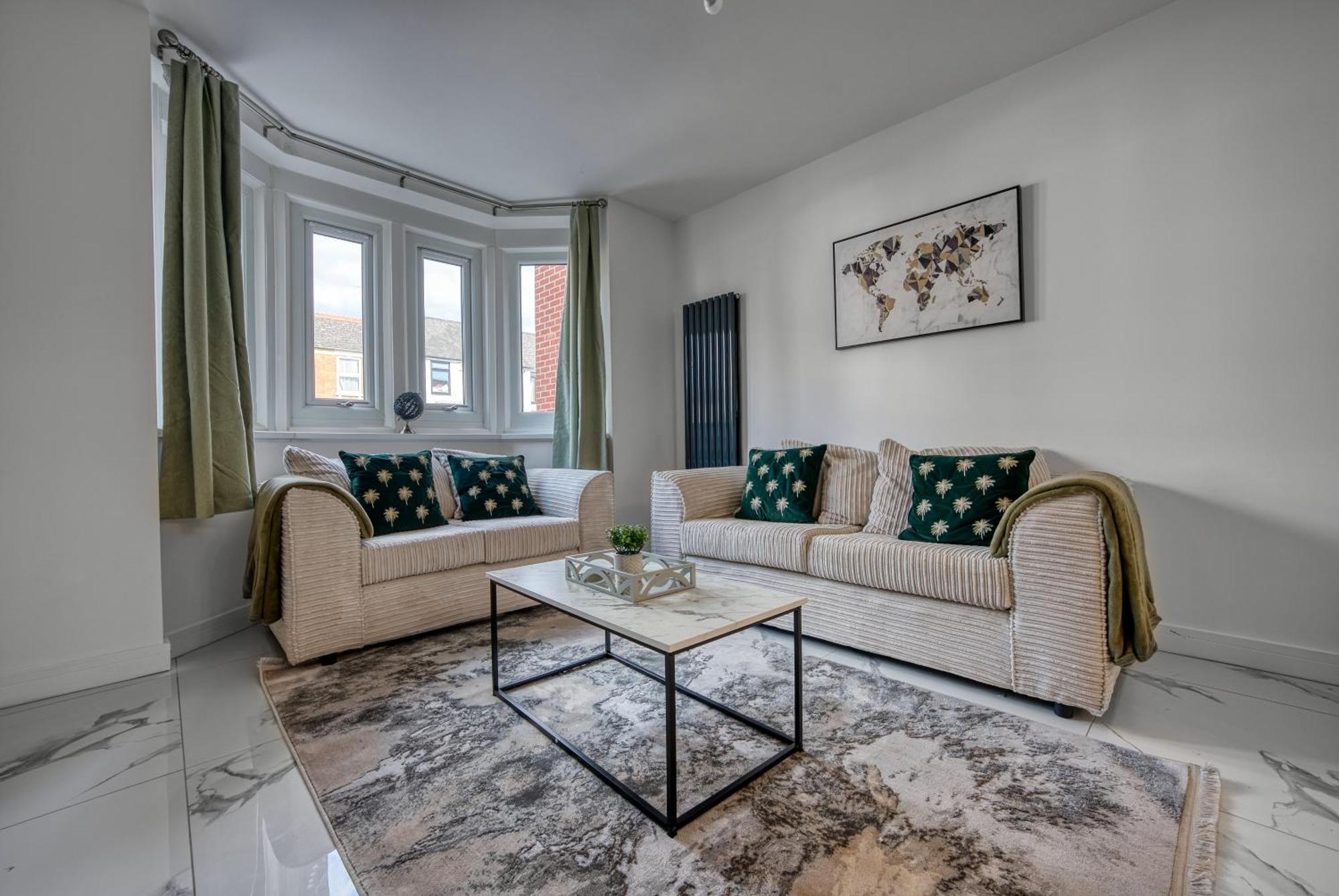 Aryas Homes Oxford - Headington Экстерьер фото